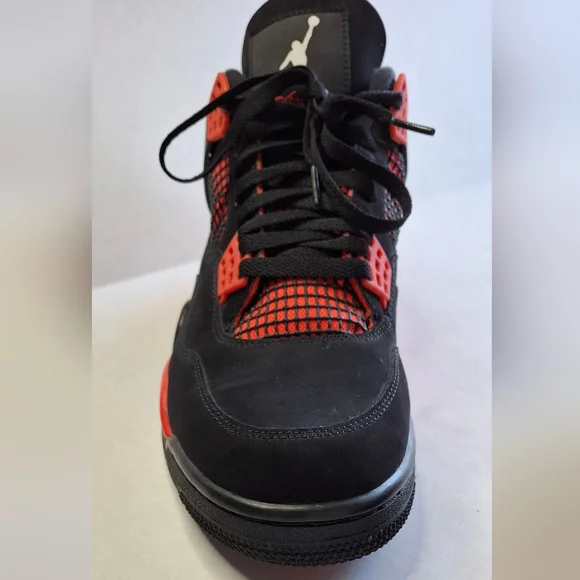 Jordan 4 Retro Red Thunder